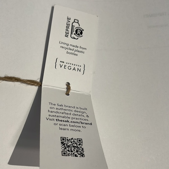 The Sak Hand-Crocheted Travel Pouch NWT 🌼🌸☀️⛱ - Picture 10 of 10